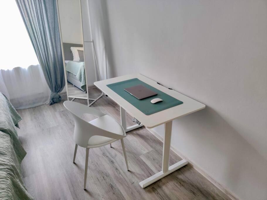 Fh-naehe: Modernes Mit Balkon