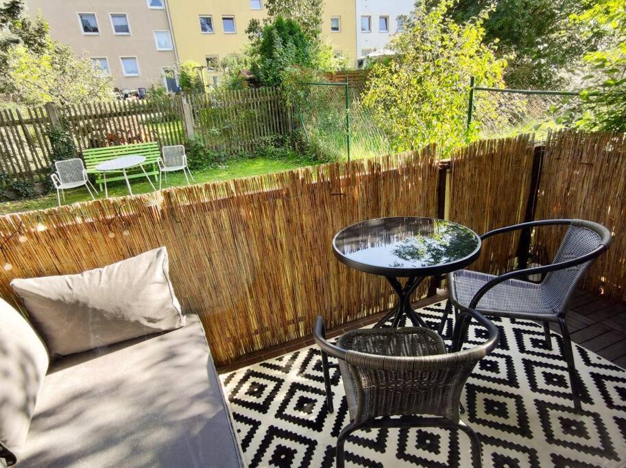 Fh-naehe: Modernes Mit Balkon * Hof (Bavaria)